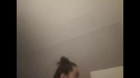 cameliasecui3 online show from 03-11-25, 12:54