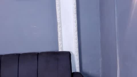 Snapshot of cameron_lux4 chatting on 10-31-25, 01:01 CAMERON online show from 10-31-25, 01:01