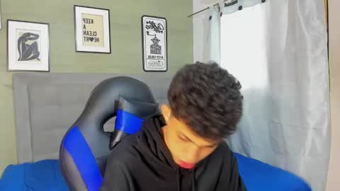 Snapshot of cameron_lux4 chatting on 02-03-26, 01:05 CAMERON online show from 02-03-26, 01:05