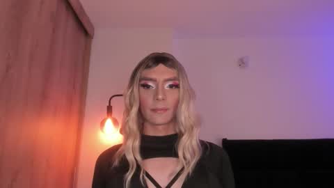 Snapshot of cameron_lyra chatting on 02-06-26, 01:21 Cameron online show from 02-06-26, 01:21