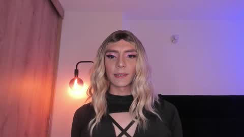 Snapshot of cameron_lyra chatting on 02-09-26, 11:20 Cameron online show from 02-09-26, 11:20