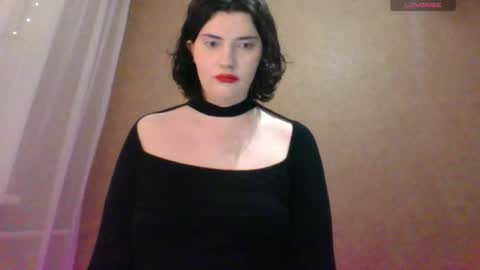 Snapshot of camgirl_xx chatting on 02-28-26, 05:03 Marta online show from 02-28-26, 05:03