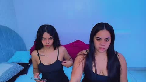 Snapshot of cami_bunnygirlx chatting on 07-11-26, 06:05 CAMI online show from 07-11-26, 06:05
