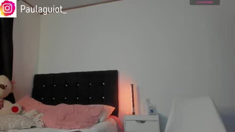 Snapshot of cami_hunter chatting on 02-11-25, 05:40 online show from 02-11-25, 05:40