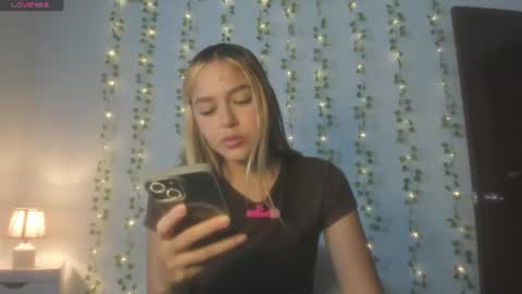 Snapshot of cami_hunter chatting on 07-21-26, 12:57 online show from 07-21-26, 12:57