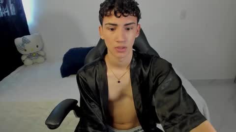 Camilo online show from 11-16-25, 06:24