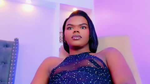 camiestrada online show from 09-12-25, 10:43