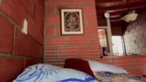 camii19y online show from 10-28-25, 03:14