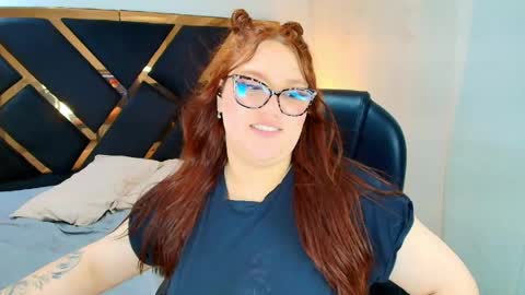 Camila Osorio online show from 05-27-26, 01:57