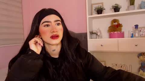 Snapshot of camiilaatorres chatting on 02-23-26, 06:27 camila online show from 02-23-26, 06:27