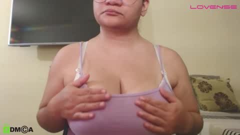 Camila  online show from 10-23-25, 12:26