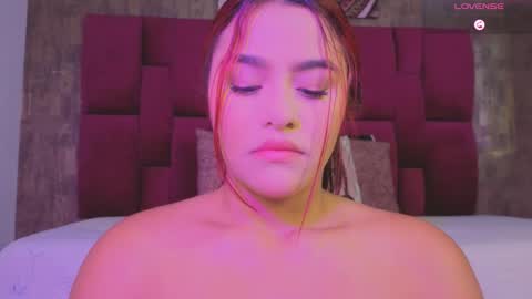 Snapshot of camila__bouzas chatting on 03-03-26, 11:27 camila__bouzas online show from 03-03-26, 11:27