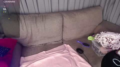 Snapshot of camila_belen chatting on 02-13-25, 03:07 Camila online show from 02-13-25, 03:07