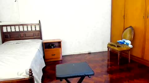 Snapshot of camila_berk chatting on 01-24-25, 03:22 Cami online show from 01-24-25, 03:22