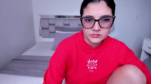 Snapshot of camila_buitrago chatting on 06-14-26, 07:27 Camila buitrago online show from 06-14-26, 07:27