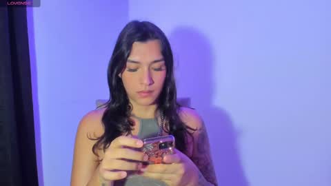  s online show from 03-08-25, 06:37