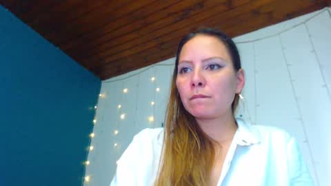 Snapshot of camila_delarosa chatting on 12-27-24, 09:32 camila online show from 12-27-24, 09:32
