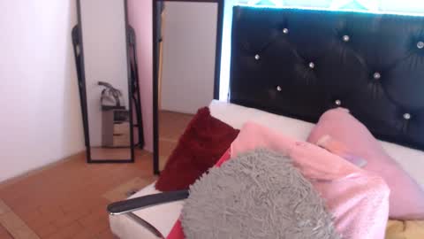 camila online show from 11-15-25, 12:13