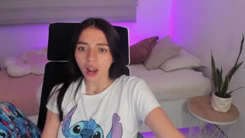 Snapshot of camila_ec2 chatting on 04-08-26, 04:56 C A M I online show from 04-08-26, 04:56
