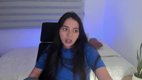 Snapshot of camila_ec2 chatting on 05-25-26, 10:05 C A M I online show from 05-25-26, 10:05