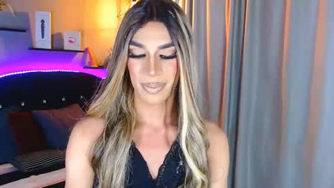 Camila online show from 01-12-25, 06:06