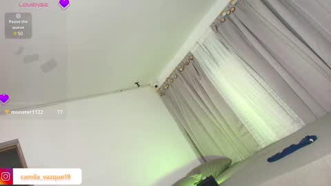 Snapshot of camila_hott1 chatting on 12-11-24, 02:09 Cami vazques online show from 12-11-24, 02:09