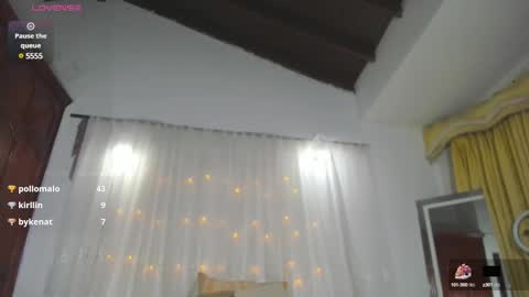 Snapshot of camila_hott1 chatting on 02-03-25, 11:58 Cami vazques online show from 02-03-25, 11:58