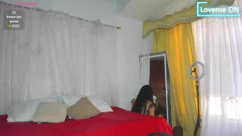 Snapshot of camila_hott1 chatting on 02-15-25, 08:22 Cami vazques online show from 02-15-25, 08:22