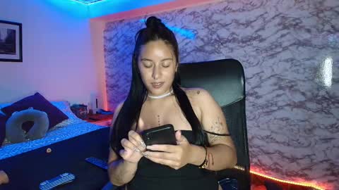 Snapshot of camila_iroose chatting on 02-09-26, 02:15 Camila Roose online show from 02-09-26, 02:15