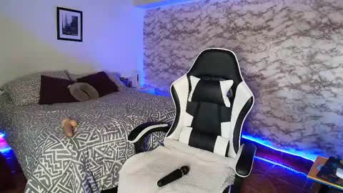 Snapshot of camila_iroose chatting on 02-28-26, 09:05 Camila Roose online show from 02-28-26, 09:05