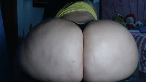 Snapshot of camila_rosess chatting on 05-29-26, 06:00 valentinaEpic way Ive been fucked 1515 online show from 05-29-26, 06:00