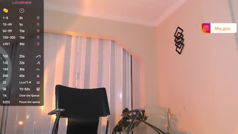 Snapshot of camila_torrez chatting on 06-24-26, 08:08 MIA online show from 06-24-26, 08:08
