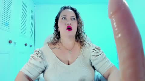 camilaa foxxx online show from 02-09-25, 06:16