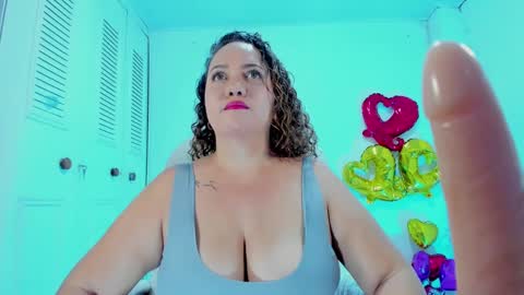 camilaa foxxx online show from 02-13-25, 11:58