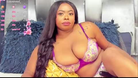 camila benitez online show from 07-30-26, 01:37