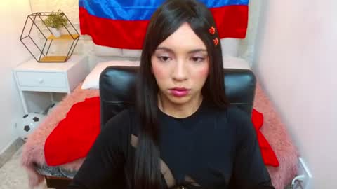 Snapshot of camilah_tk chatting on 06-17-26, 12:29 Cami online show from 06-17-26, 12:29