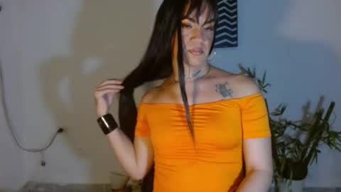Snapshot of camilaparrisx chatting on 07-05-26, 02:07 camilaparrisx online show from 07-05-26, 02:07