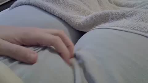 flash 50 tokens BIG CLIT  tits pussy. masturbation big clit 150 tokens fingers inside pussy 1000 tk  pump big clit 300 tk online show from 02-04-26, 06:36