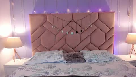 Camila  online show from 02-19-26, 04:08