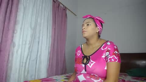 Snapshot of camilasex0 chatting on 05-17-26, 10:17 camilasex0 online show from 05-17-26, 10:17