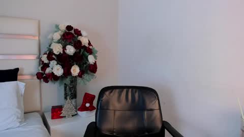 Camila online show from 01-02-25, 07:40