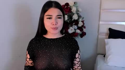 Camila online show from 01-17-25, 05:42