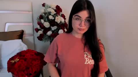 Camila online show from 02-19-25, 12:14