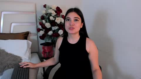 Camila online show from 03-03-25, 11:14