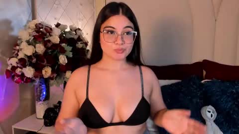 Camila online show from 10-15-25, 11:05