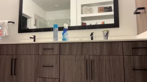 Snapshot of camiliakxoxo chatting on 12-17-24, 10:54 camiliakxoxo online show from 12-17-24, 10:54