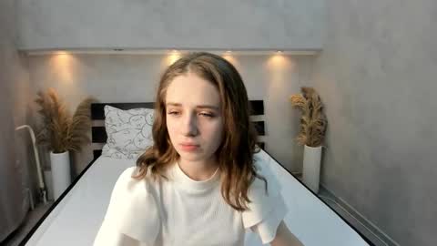 Camilla online show from 10-23-25, 01:16