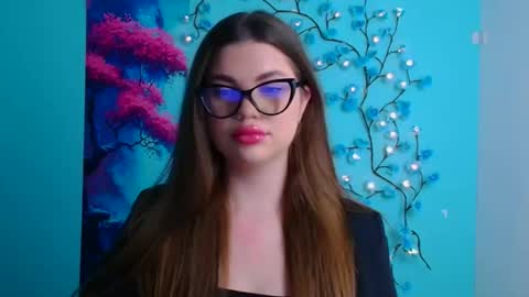 Camilla online show from 11-29-25, 07:11