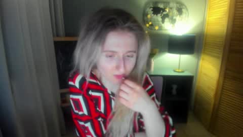 camilladreamer online show from 04-05-26, 03:15