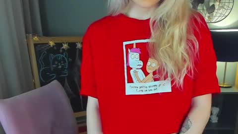 camilladreamer online show from 05-13-26, 07:06